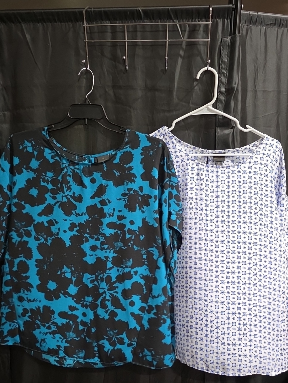 Worthington Blue & Black Floral Long Sleeve Top Bundle